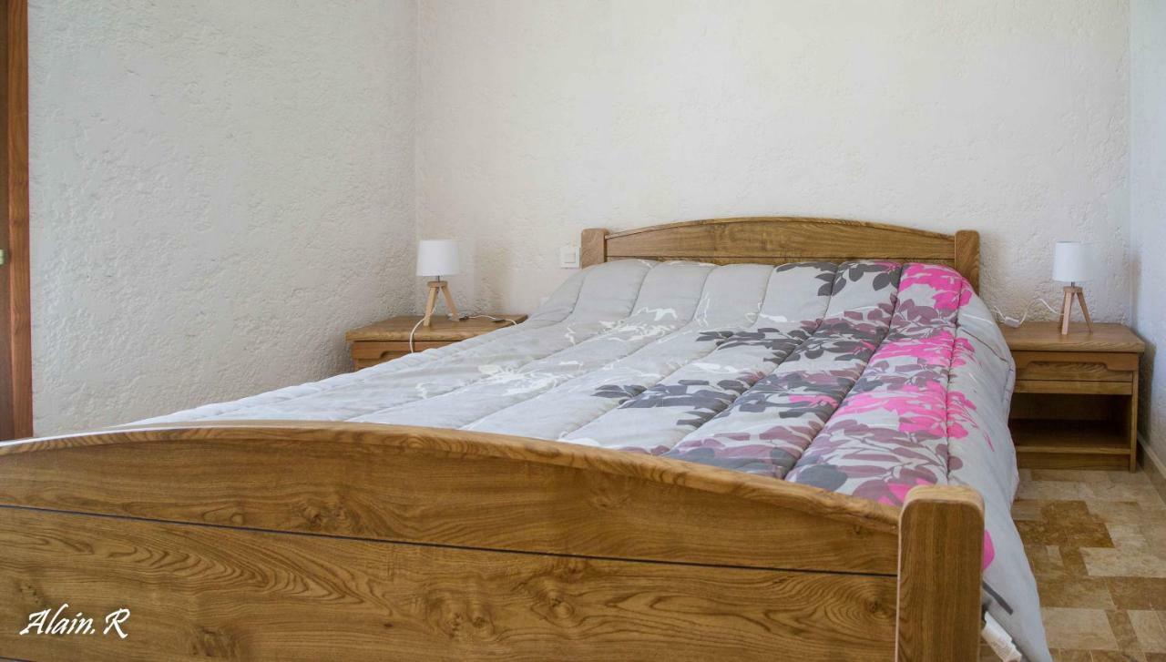 Paradise Challets And Camping Otel Sarrecave Dış mekan fotoğraf